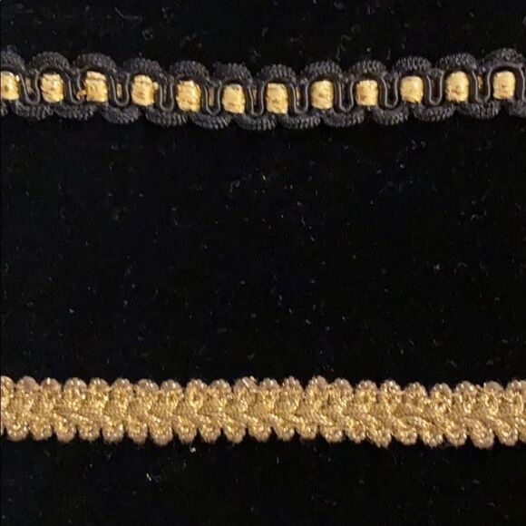 Beautiful Vintage VELVET SKIRT with Gold Trim - Picture 2 of 6